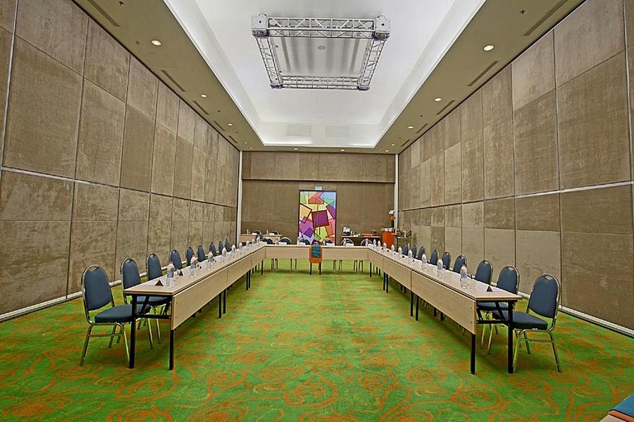 Harris Hotel And Conventions Kelapa Gading Jakarta Kültér fotó